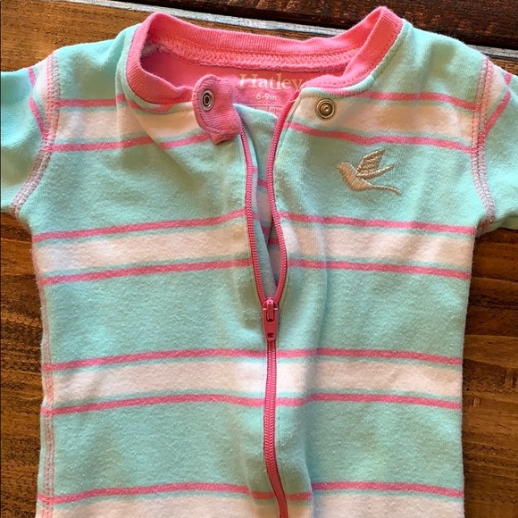 Hately zipped onesies - Picture 2 of 3